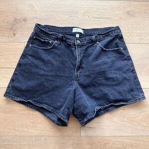 Abercrombie & Fitch Black High Rise Dad Jean Shorts